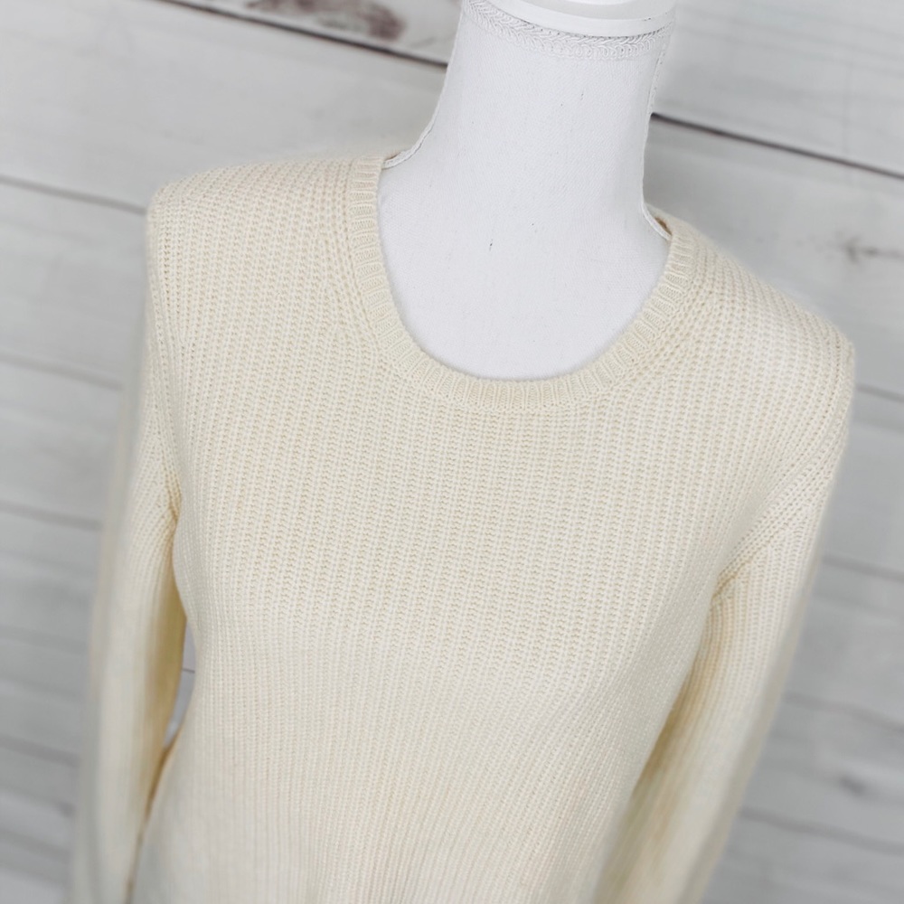💕🌵Ann Taylor Wool Cashmere Ruffle Sleeve Sweater - Picture 3 of 7